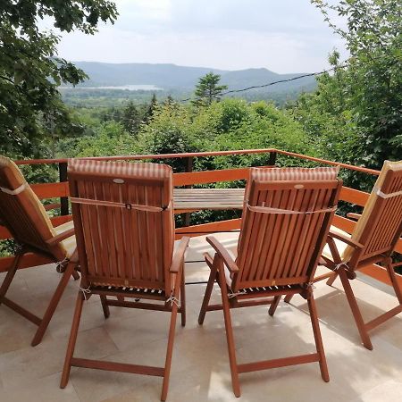 Barkoca Es Szepkilatas Vendeghaz / Cabin Verőcemaros المظهر الخارجي الصورة