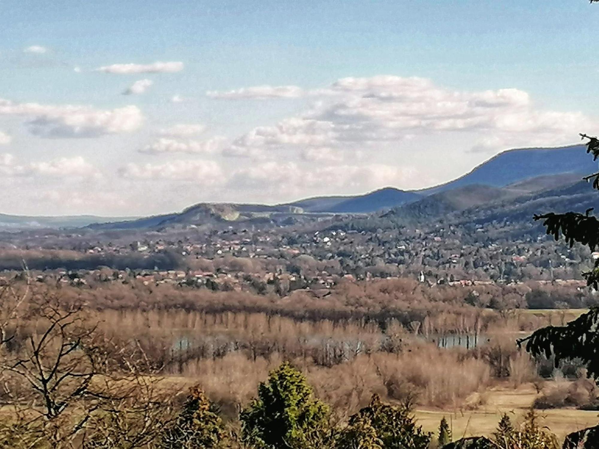 Barkoca Es Szepkilatas Vendeghaz / Cabin Verőcemaros المظهر الخارجي الصورة